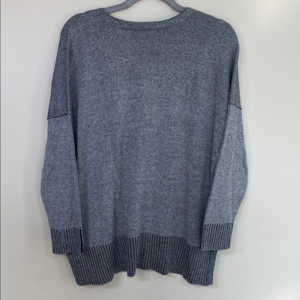 Organic Cotton and Tencel Eileen Fisher Charcoal V-Neck Sweater - Picture 4 of 5
